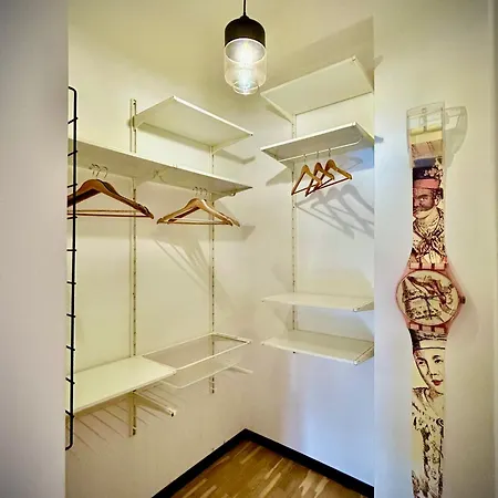 Flart -boutique Shop - Caminia Appartement *
